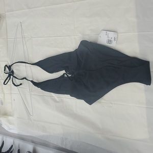 Women's swim suit